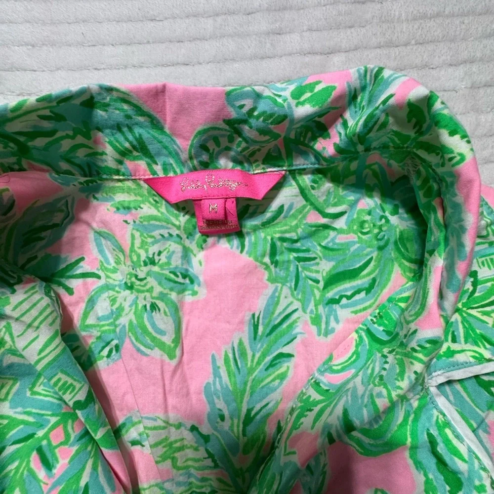Lilly Pulitzer Green and Pink Leaf Print Pajama Top - Picture 2 of 6